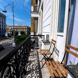 https://apartament-2-camere-ultracentral-calea-victoriei.bucharesthotelsnow.com